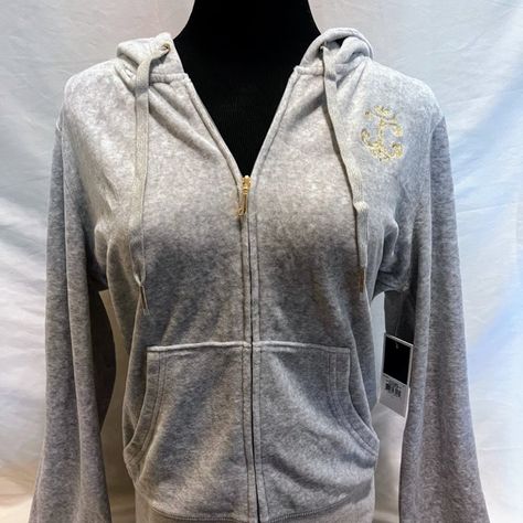 With This Magnificent Juicy Couture Hoodie, You Can Enjoy Posh Comfort With All Eyes On You. -Super Soft Velour Gives The Ultimate Comfort -Embroidered Juicy Couture Logo For A Touch Of Class And Style -New Item With Tags -Adjustable Drawstring Hood -Kangaroo Pocket -Gold Hardware And J Zipper Charm Gives A Luxurious Look -Ribbed Cuffs And Hems Creates A Snug Fit Juicy Couture Hoodies Are Crafted With The Finest Materials To Ensure The Best Comfort And Longest Wear Possible, Creating Superb Cozi Juicy Couture Hoodie, Juicy Couture Logo, Velvet Tracksuit, Juicy Couture Tracksuit, Faux Fur Top, Velvet Hoodie, Velour Tops, Velour Hoodie, Tracksuit Jacket