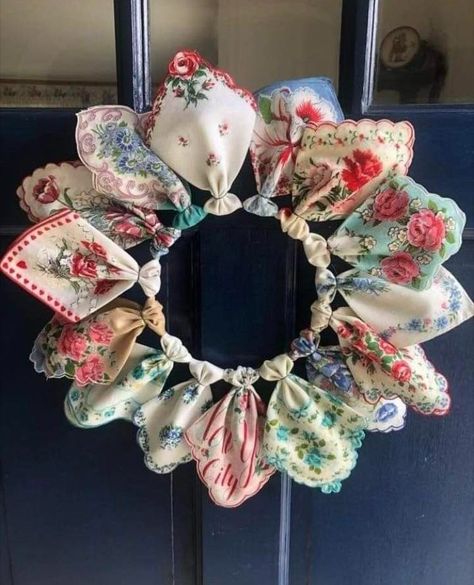 Handkerchief Wreath, Vintage Handkerchiefs Crafts, Handkerchief Crafts, Easy Diy Wreaths, Vintage Handkerchiefs, Vintage Crafts, Wreath Crafts, Wreath Decor, Diy Wreath