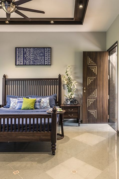 Farmhouse Design which Connects With The Culture - ADDA Architects - The Architects Diary Indian Bedroom, Indian Interiors, Indian Home Interior, Bedroom Door Design, Ethnic Home Decor, Room Door Design, Main Door Design, Indian Home, Indian Home Decor