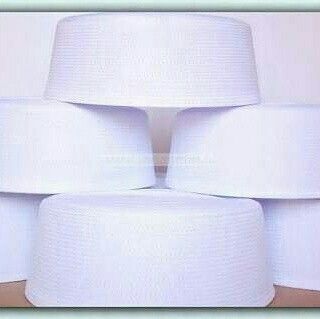 kopyah peci kupluk polos putih hrg 35.000 sms/wa 085642917567 Toilet Paper, Beauty, Quick Saves