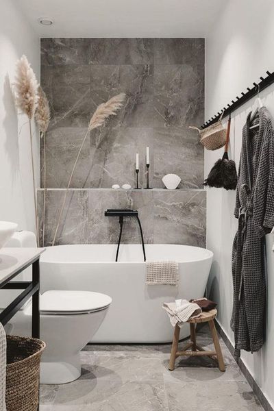 Relaxing Bathroom, Bathroom Inspiration Modern, Bathroom Redesign, Stunning Bathrooms, Bathroom Inspiration Decor, Upstairs Bathrooms, Bathroom Design Luxury, Hus Inspiration, Bathroom Inspo