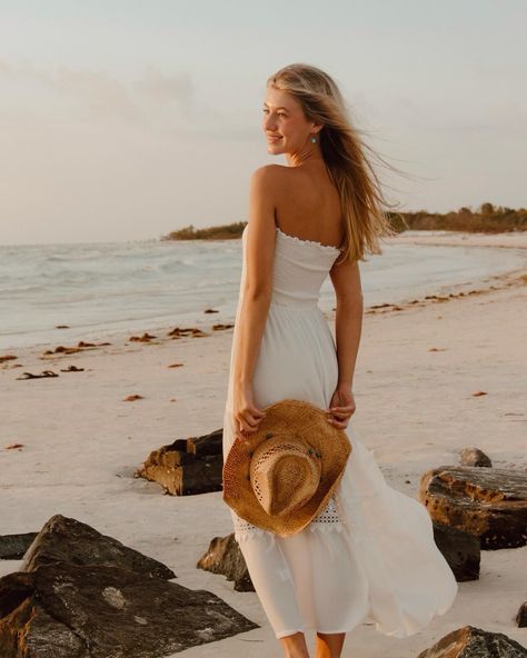 coastal cowgirl lifestyle 🤠🌊💐🪨 had a blast bringing to life my first ever coastal cowgirl shoot with the help of @ellaaworrell this past weekend 🫶🏼 #photography #photoshoot #letshavefun #floridaphotographer #tampaphotographer #bookwithme #explore #explorepage Cowgirl Shoot, Cowgirl Lifestyle, Weekend Photography, Let's Have Fun, Flo Rida, Coastal Cowgirl, Having A Blast, Tampa Bay, Tampa