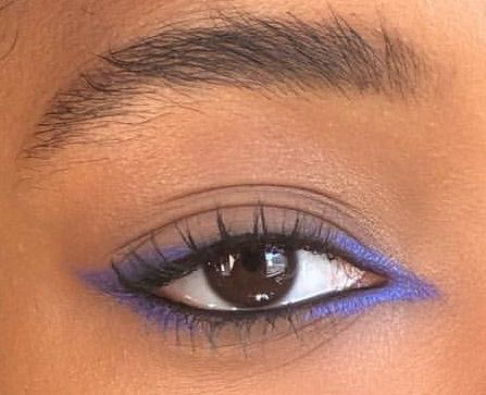 Colored Eyeliner Looks, Maquillage On Fleek, Flot Makeup, Eye Makeup Looks, Swag Makeup, Dope Makeup, Eye Makeup Designs, Makijaż Smokey Eye, Colored Eyeliner