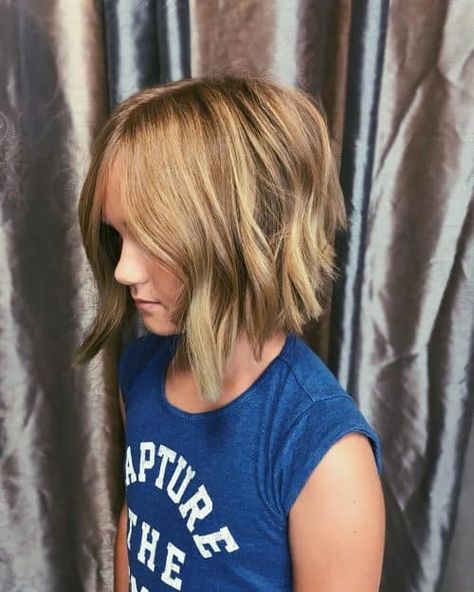 60 Bob Haircuts That Are Perfect for Little Girls Bob Haircut For Girls, Girls Short Haircuts, Cute Short Haircuts, Kids Hair Cuts, Girl Haircuts, Curly Hair With Bangs, Short Hair Cuts For Women, Bob Cut, Hairstyles Haircuts