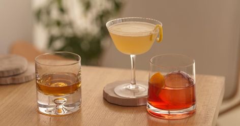 Sleek Bourbon Cocktails for Epic Dinner Parties Virgin Drinks, Strong Independent, Bourbon Cocktails, Stand Out From The Crowd, Dinner Parties, Bourbon, Dinner Party, Roses, Sleek