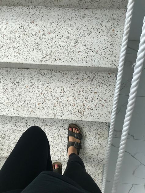 Birkenstock shoes on marble stairs Birkenstock Flip Flops, Digital Nomad, Birkenstock, Flip Flops, Quick Saves