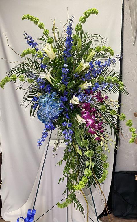 Standing Sprays For Funerals, Cemetery Arrangements, Standing Spray, Sympathy Floral, Casket Flowers, Fall Decor Wreaths, Large Floral Arrangements, Casket Sprays, Large Flower Arrangements