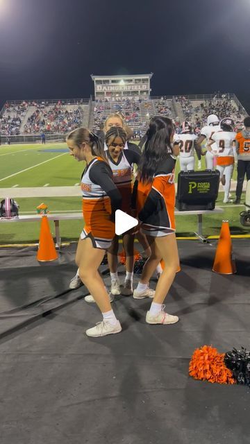 Teagan Droddy on Instagram: "tabbs w/ corkscrew dismount  #cheerleadingislife #cheer #stunning #stunt #base #cheerleading #fridaynightlights #footballcheer" Teddy Bear Cheer Stunt, Stunts Cheer, Easy Cheerleading Stunts, Cheerleading Stunt, Football Cheer, Cheer Stuff, Cheer Hair, Cheer Stunts, All Star Cheer