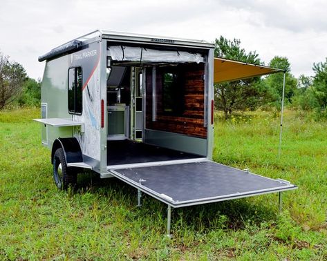 Enclosed Trailer Camper, Cargo Trailer Camper Conversion, Toy Hauler Camper, Compact Camping, Camping Trailer Diy, Cargo Trailer Conversion, Auto Camping, Diy Camper Trailer, Camping Snacks