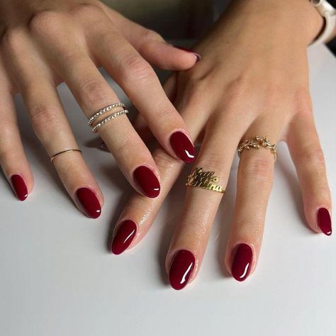 Wine Nails, Acrylic Nail Set, Red Nail Polish, Burgundy Nails, Red Nail, Cat Kuku, Chic Nails, Artificial Nails, Almond Nails