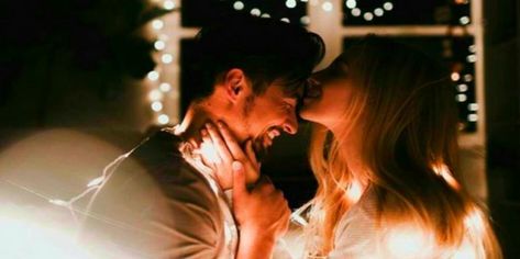 healthy communication in a relationship Romantic Couple Images, Forehead Kisses, Fotos Goals, Couples Images, The Perfect Guy, Couples In Love, Couple Shoot, Hopeless Romantic