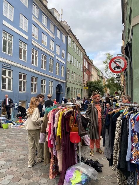 Copenhagen Market, Copenhagen Aesthetic, Copenhagen Travel, Lev Livet, Copenhagen Style, Street Market, Gap Year, Samar, Northern Europe