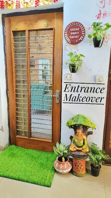 Home Entrance Ideas Indian Flats, Flat Entrance Decor Ideas Indian, Home Entrance Plant Decor, Entrance Makeover Indian, Flat Entrance Decor, Entrance Door Decoration Indian, House Entrance Ideas Indian Apartment, Indian Home Entrance Decor Entryway, Door Entrance Decor Entryway