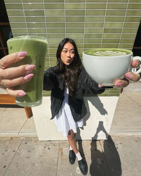 Hot or iced??? ₊✩‧₊˚౨ৎ˚��₊✩‧₊ #matcha #matchalatte #matchalover #cafehopping #losangeles | Instagram Cool Girl Instagram Aesthetic, Matcha Cafe Aesthetic, Fun Instagram Pictures, Matcha Pictures, Cafe Aesthetic Pose, Poses With Food, Posing With Food, Pose With Food, Coffee Shop Instagram Pictures