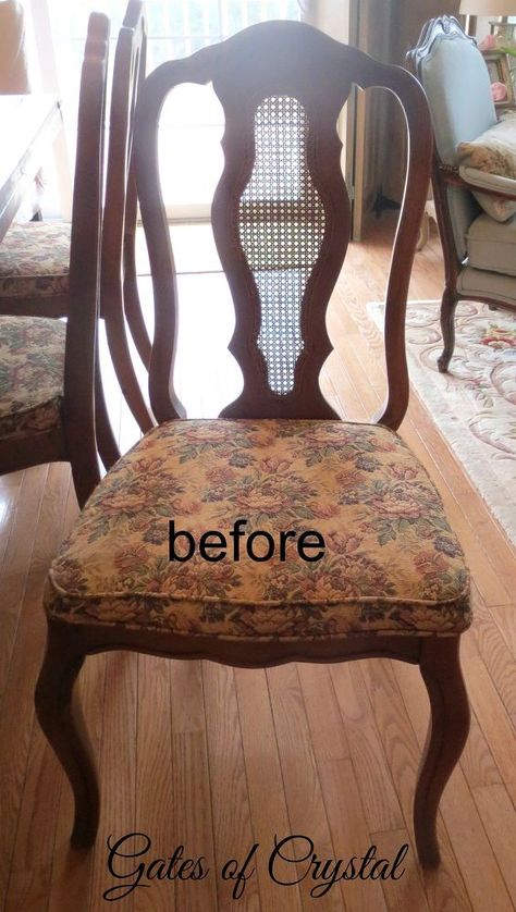 Painting Dining Room Chairs With Chalk Paint Chalk Paint Dining Chairs, Black Chalk Painted Furniture, Painting Dining Room Chairs, Refurbished Dining Chairs, Redo Dining Chairs, Painted Chairs Diy, Dining Room Chairs Makeover, Painting Kitchen Chairs, Painted Chairs Dining Room