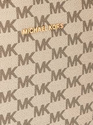 Michael Kors Background Wallpapers, Gucci Wallpaper Iphone, Brand Wallpaper, Luxury Brand Logo, Allen Solly, Galaxy Wallpaper Iphone, Hypebeast Wallpaper, Simple Phone Wallpapers, Iphone Wallpaper Images