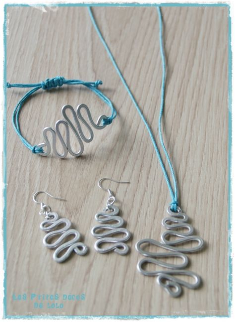 DIY : faire des bijoux en fil d'aluminium Bracelet Fil, Bijoux Fil Aluminium, Diy Bijoux, Aluminum Jewelry, Diy Jewelry Necklace, Wire Jewelry Tutorial, Wire Necklace, Handmade Wire Jewelry, Women's Jewelry And Accessories