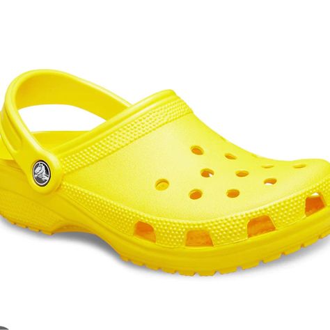 New With Tags Yellow Crocs Clog Sandal Men's 7 Women's 9 Kids Clogs, Mens Clogs, Rubber Clogs, Crocs Men, Crocs Clogs, Classic Girl, Crocs Classic Clogs, Clog Sandals, Unisex Shoes