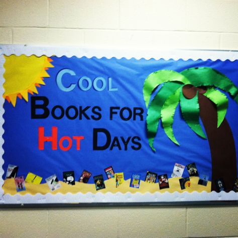 12 Amazing Library Display Ideas for Every Month – Saved you a Spot Corner Display Ideas, Book Corner Display, Library Display Ideas, School Library Bulletin Boards, Reading Display, Summer Bulletin Boards, School Library Displays, Library Bulletin Board, Reading Bulletin Boards