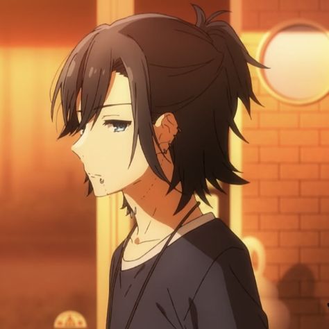 Izumi Miyamura, Anime Lineart, Dark Anime Guys, Anime Lindo, Anime People, Dark Anime, All Anime, Cute Anime Guys, Karakter Anime