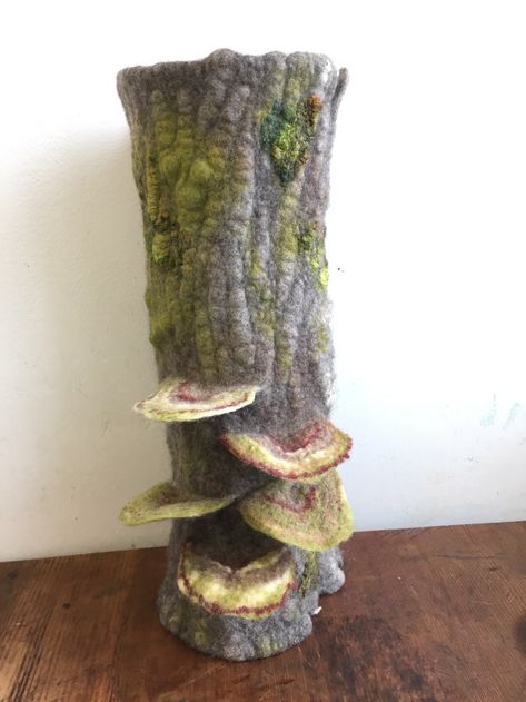 Felted Mushrooms Tutorial, Felt Playscape, Fabric Vessels, Mushroom Ideas, Felt Objects, Felted Tree, Felt Sculpture, Wool Batts, Felted Bowls