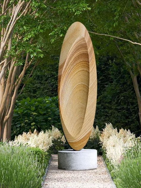 Brancusi Sculpture, Abstract Wood Carving, Wood Carving Art Sculpture, Wood Sculpture Art, Horse Art Drawing, Wood Scraps, Garden Art Sculptures Diy, Beginner Woodworking Projects, Wood Carving Art