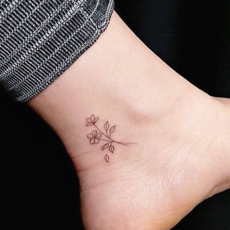 Flower tattoo #sunflowertattoos #tattooforwomen Mini Tattoos Ankle, Delicate Ankle Tattoos For Women, Ankle Tattoo Floral, Floral Ankle Tattoo, Inner Ankle Tattoos, Bestie Tats, Tattoo Marker, Rose Tattoo On Ankle, Ankle Tattoo For Girl