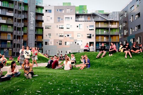 Gronneviksoren Student Housing- Variety Using Color and Window Types High Density Architecture, Co Housing, Student Apartment, Urban Housing, Student Housing, Student House, Student Accommodation, Apartment Architecture, Modular Building