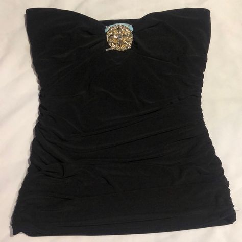 New Tube Top Size M Ruching On Sides. Metal Center Detail. 92% Polyester, 8% Lycra Note: Tags Have Been Cut To Prevent Store Returns Black Tube Top, Black Tube, Club Tops, Tube Top, Lookbook, Tags, Women Shopping, Closet, Gold