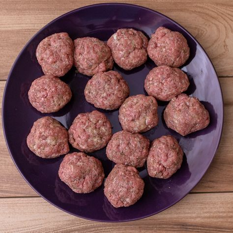 Simple Meatballs, Stovetop Meatballs, Sausage Meatballs Recipes, Italian Sausage Meatballs, Homemade Meatballs Easy, Easy Italian Meatballs, Homemade Meatballs Recipe, Sausage Meatballs, Italian Meatballs Recipe