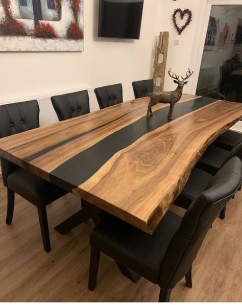 This is a Epoxy Resin Gaming or Trading Desk made with Walnut which is beautified with colored pigment. The resin river table is brand new and the contemporary design would be a unique addition to your home. With its perfect combination of style and function this piece of furniture is sure to be the star of any room. This modern table will also make for an awesome gift for your friends or relatives. Each one is created with high quality resin and individually handcrafted. Resin is a highly refle Live Edge Wood Dining Table, Resin Dining Table, Wood Dining Room Table, Kitchen Table Wood, Wood Dining Room, Live Edge Dining Table, Epoxy Table, White Dining Chairs, Walnut Dining Table