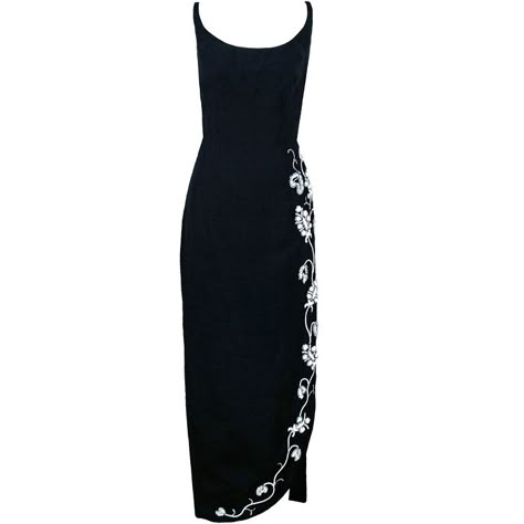 1stdibs Dress, Luxury Vintage Black Maxi Dress, 90s Runway Dresses Black, Archive Versace Dress, Black Beaded Vintage Dress, 60s Cocktail Dress, Rare Dress, Fancy Short Dresses, Designer Evening Dresses