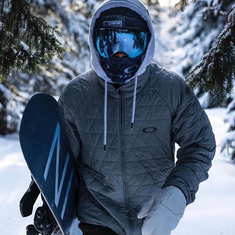 Snow Outfit Ideas, Snowboard Outfit, Snowboarding Photography, Black Snowboard, Gopro Surfing, Fun Winter Activities, Paddle Sports, Quote Happy, Snow Outfit