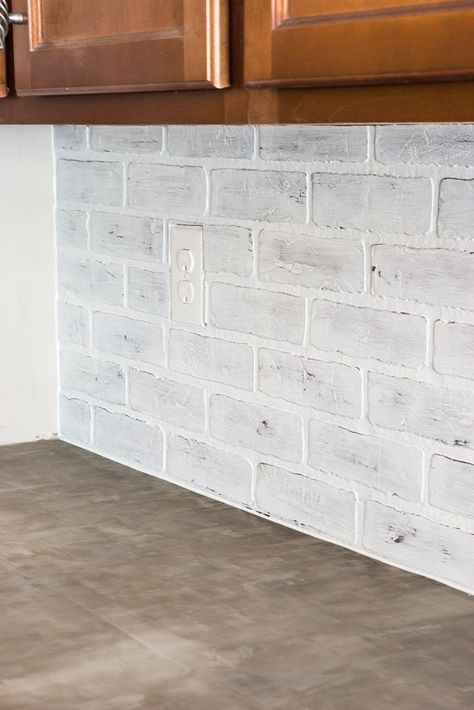 White Brick Backsplash, Backsplash Herringbone, Brick Wall Kitchen, Faux Brick Backsplash, White Flooring, Brick Backsplash Kitchen, Paint Backsplash, Backsplash Wallpaper, Stainless Steel Backsplash