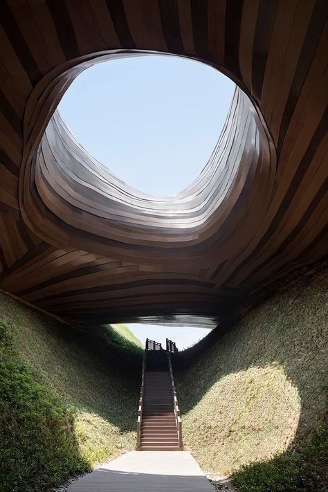 Floating Architecture, World Architecture Festival, Glass Curtain Wall, New Architecture, Expo 2020, Organic Lines, Museum Architecture, Organic Architecture, Nanjing