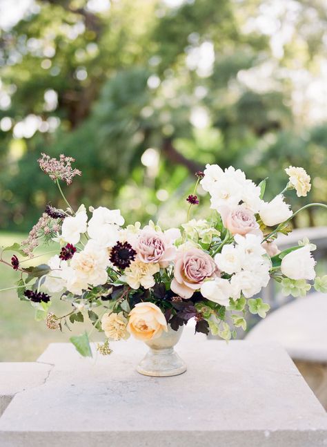 Burlap Lace Wedding, Low Centerpieces, Wedding Floral Centerpieces, Reception Centerpieces, Wedding Flowers Summer, Wedding Flower Inspiration, Key West Florida, Wedding Arrangements, Wedding Flower Arrangements