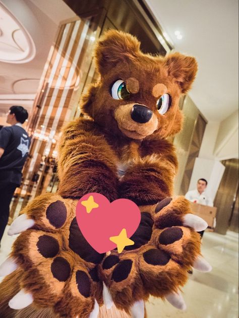 Bear Fursuit, Fursuit Ideas, Fursuit Paws, Kodiak Bear, Search History, Animal Costumes, Satisfying Videos, Daily Pictures, Oddly Satisfying Videos