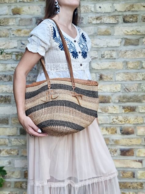 Summer Handbag, Vintage Basket, Ethnic Bag, Central Africa, Summer Handbags, Bucket Bags, Vintage Baskets, Real Vintage, Woven Basket