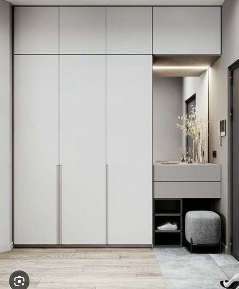 Gray Closet, Closet Idea, Vstupná Hala, Closets Design, Wardrobe Lighting, Modular Wardrobes, Closet Design Layout, Modern Cupboard Design, Home Hall Design