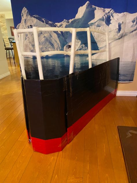 A not perfect Titanic photo booth for a 6-year old who will be so happy ! Just bought the duck tape, all the rest is recycled from boxes Titanic Photo Booth, Titanic Party Decorations, Titanic Decorations, Titanic Room, Titanic Birthday, Titanic Party, Titanic Boat, Titanic Photos, Post Prom