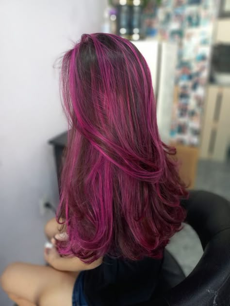 Pink And Purple Highlights In Brown Hair, Dark Brown Hair Pink Highlights, Dark Hair Pink Highlights, Magenta Highlights On Dark Hair, Dark Brown And Pink Hair, Dark Brown Hair With Pink Highlights, Hot Pink Highlights In Brown Hair, Brown With Pink Highlights, Purple Highlights Hair