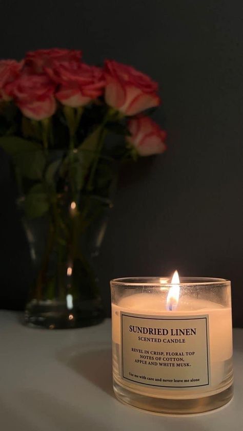 Flowers & candles Candle And Flower Aesthetic, H&m Candle, Candles Burning Aesthetic, Aesthetic Scented Candles, Candle Bedroom Aesthetic, Candle Asethic, Night Candle Aesthetic, Candle In Bedroom, Aesthetic Candle Pictures