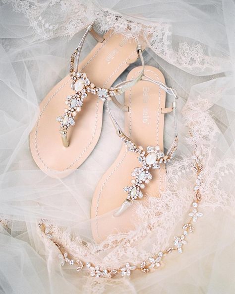 Sweet and Stylish Flat Wedding Shoes | Sandal bridal shoes | diamante flat wedding shoes #weddingshoes #sandals #simpleweddingshoes #flatweddingshoes #flatbridalshoes Bridesmaids Sandals, Gold Dress Sandals, Dressy Flat Sandals, Wedding Sandals For Bride, Bridesmaid Sandals, Beach Wedding Sandals, Beach Wedding Shoes, Chic Vintage Brides, Perfect Wedding Shoes