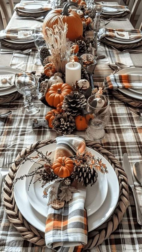 Thanksgiving Dinner Table Setting, Fall Dining Table, Thanksgiving Tablecloth, Cozy Fall Bedroom, Rustic Thanksgiving, Fall Bedroom Decor, Autumn Dining, Tafel Decor, Thanksgiving Dinner Table