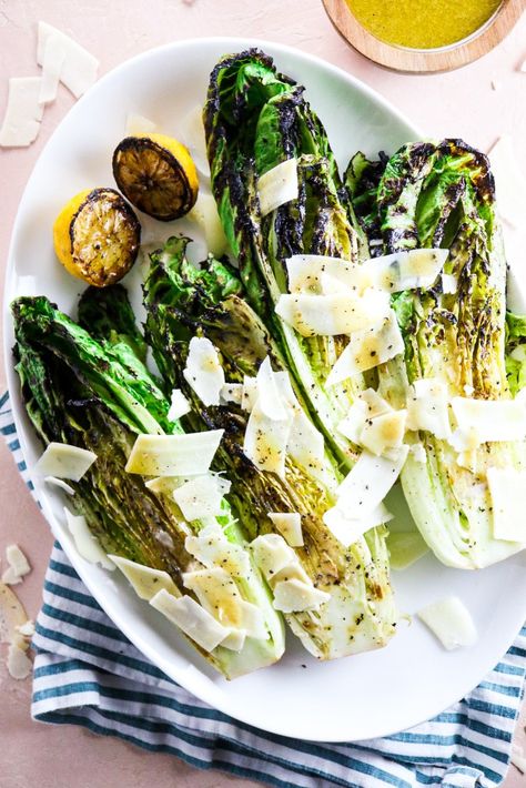 Grilled Ceasar Salad, Grilled Caesar Salad Recipe, Grilled Caesar Salad, Baked Beans Crock Pot, Grilled Romaine, Grilled Avocado, Caesar Salad Recipe, Healthy Grilling Recipes, Primal Kitchen