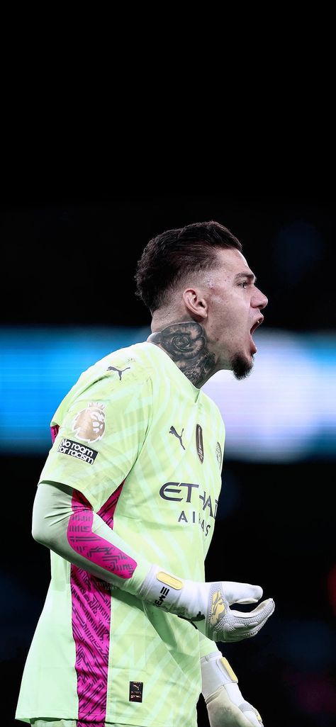 Ederson Manchester City, Man City Team, Wallpaper Football, Manchester City Wallpaper, Manchester City Football Club, Premier League Football, Association Football, Sheffield United, Soccer Pictures