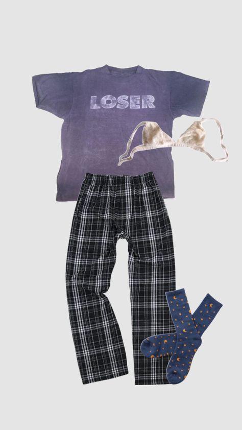 80s Pajamas Aesthetic, Aesthetic Pajamas Grunge, Grunge Pjs, 80s Pjs, Pajama Fits, Bedtime Outfits, Sleepwear Aesthetic, Png Outfits, Pajamas Aesthetic