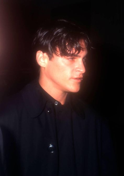 Joaquin Phoenix C'mon C'mon, Joaquin Phoenix 90s, 50 Year Old Men, River Phoenix, Love My Man, Joaquin Phoenix, French Girls, Celeb Crushes, Most Beautiful Man