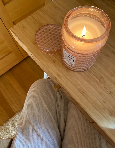 Summer Candle Aesthetic, Summer Candle, Aesthetic Clean Girl, Candle Obsession, College Classes, Vanilla Girl, Candle Aesthetic, Pink Candles, Lana Del Ray