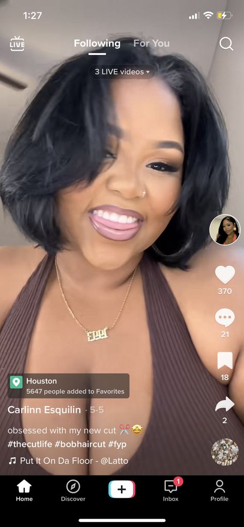 Plus Size Bob Haircut Round Faces, Assymetrical Bob Round Face, Wigs For Round Faces Black Women, Haircut Plus Size Women, Short Hairstyle Black Women Round Face, Hairstyles Plus Size Women, Bob Plus Size, Fat Face Hairstyles, Fluffy Bob Black Women